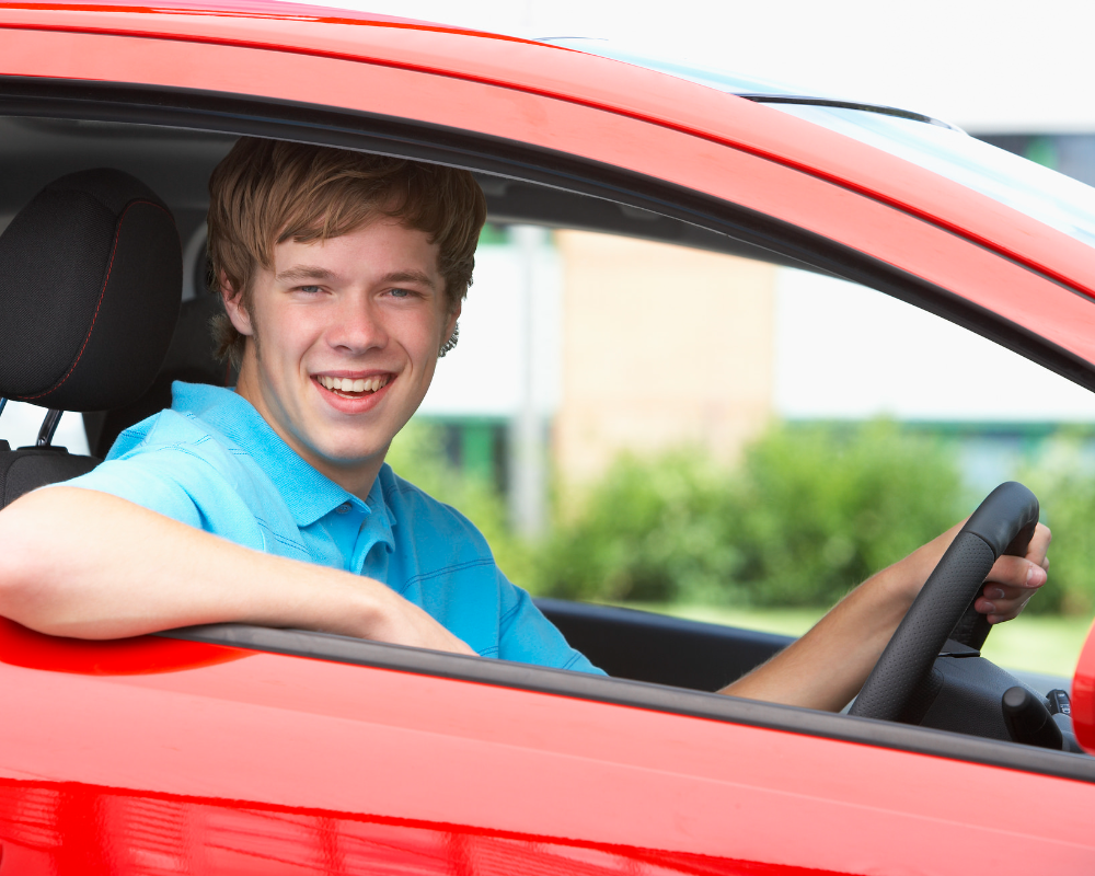 Сонник ехать с мужчиной. New car Driver PNG.